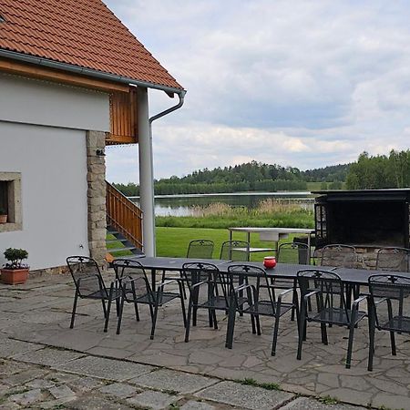 U Rybnika Smrcna Hotel Nova Bystrice Exterior photo